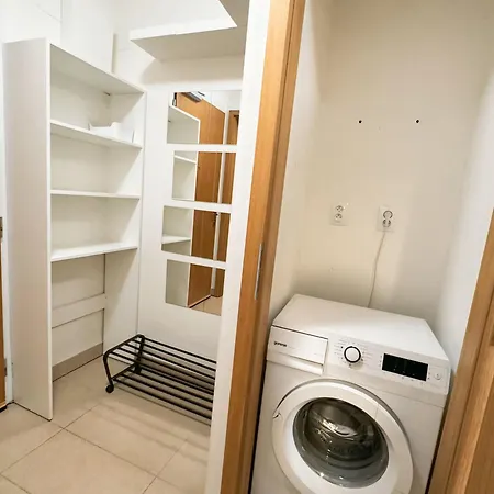 Апартаменты Convenient, Simple And Stylish *
